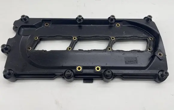 Audi A6 S6 C6 4F Rocker cam cover 059103470R