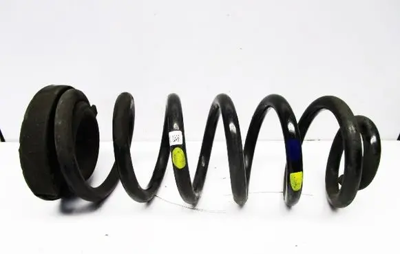 Hyundai Tucson TL Rear coil spring