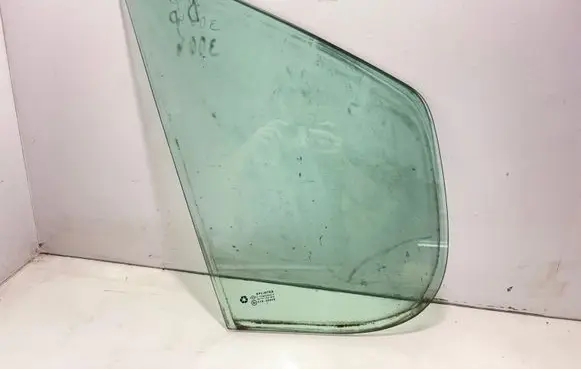 Renault Trafic II (X83) Front door vent window glass four-door AS2