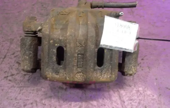 Mitsubishi Outlander Front brake caliper