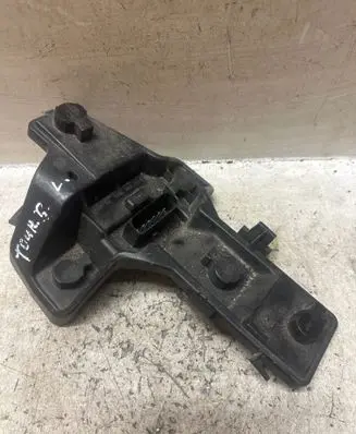 Volkswagen Touran I Tail light bulb cover holder 1T0945257D