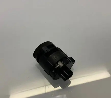 Mercedes-Benz E W211 Interior temperature sensor A2118300272 2118300272