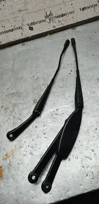 Mercedes-Benz GLC X253 C253 Front wiper blade arm A2538200244 A2058208301