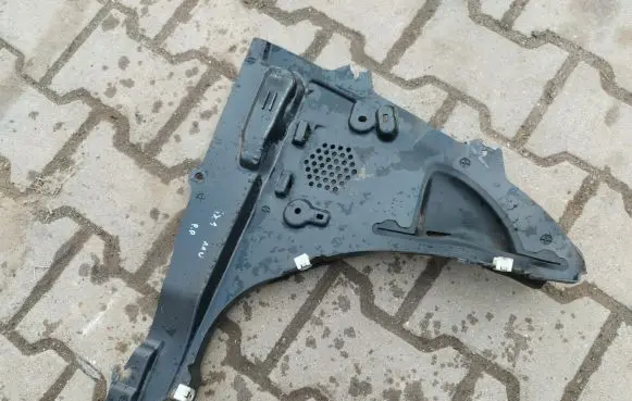 BMW X1 U11 Front bumper skid plate/under tray 