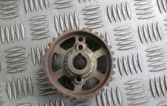 Ford Fiesta Fuel pump gear (pulley) 