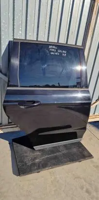 Rear door