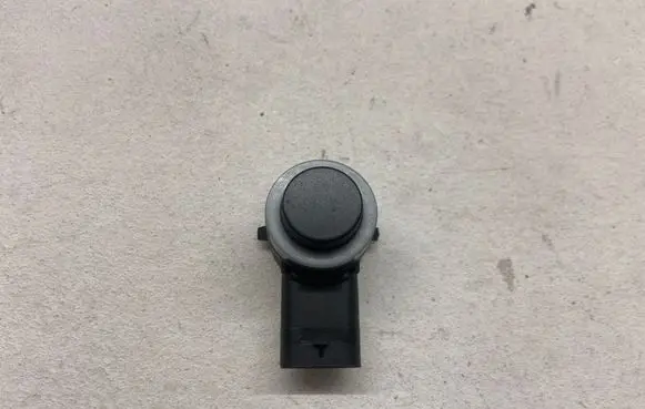 Mercedes-Benz V Class W447 Parking PDC sensor A0008055504