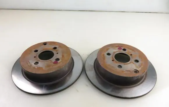 Toyota Yaris Rear brake disc 