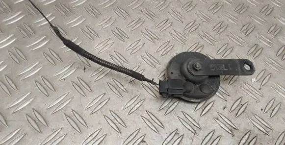 Toyota Prius+ (ZVW40) Horn signal 8652047010 2722001530