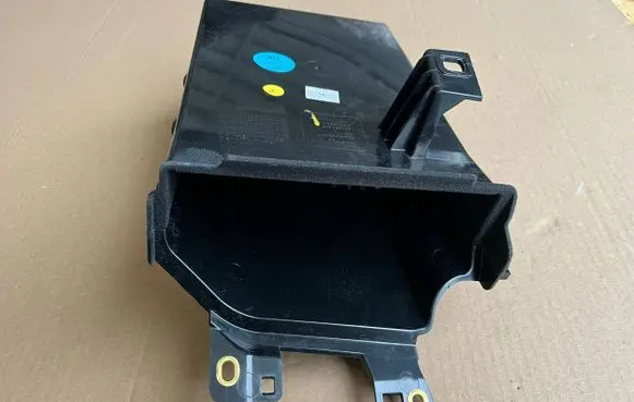Audi A7 S7 4K8 Glove box 4K1857925