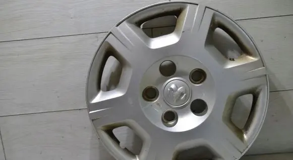 Fiat Freemont R16 wheel hub/cap/trim 1BG69TRMA
