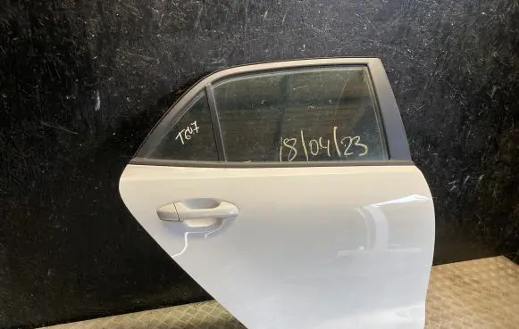 KIA Rio Rear door