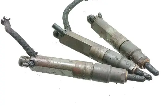 Audi A4 S4 B5 8D Fuel injector 028130201G