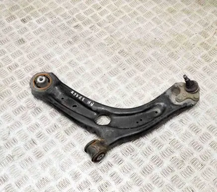 Volkswagen PASSAT B8 Front lower control arm/wishbone