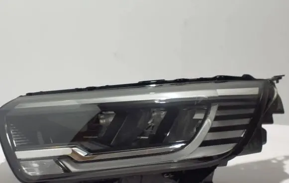 Renault Kangoo III Headlight/headlamp 260608525R