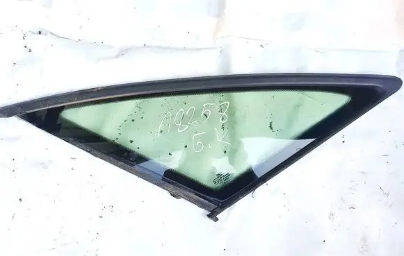 Audi A6 S6 C5 4B Rear side window