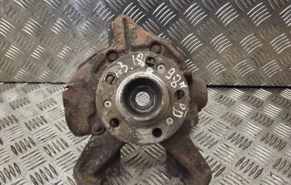 Audi A3 S3 8L Front wheel hub