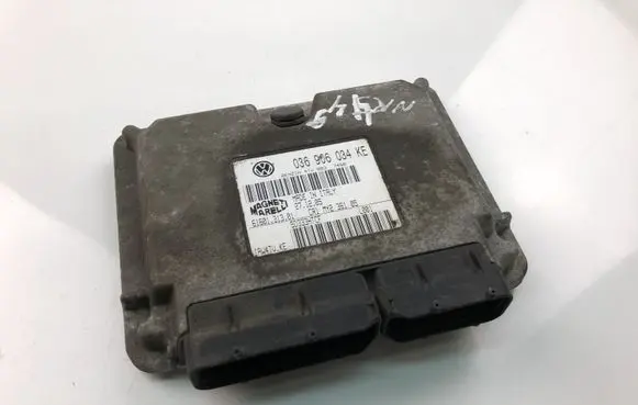 Skoda Fabia Mk1 (6Y) Engine control unit/module 036906034KE