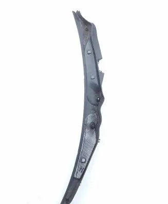 Mercedes-Benz E W212 Wiper trim A2128301013