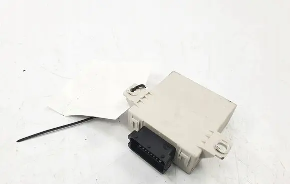 Toyota Avensis T250 Window wiper relay 85940-05040