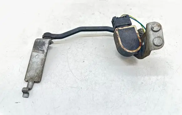 Volvo XC60 Headlight/headlamp level sensor 8G9N3C492AA