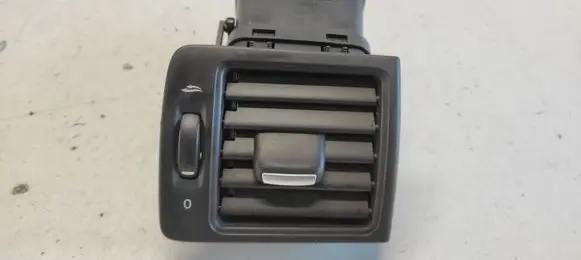 Volvo V50 Dashboard side air vent grill/cover trim 39888290