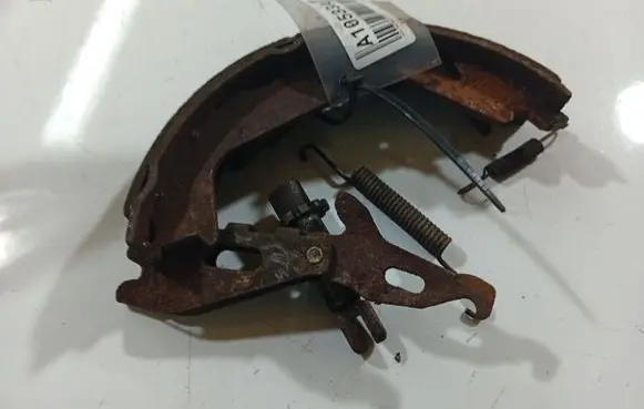 Volvo S60 Handbrake/parking brake pads 