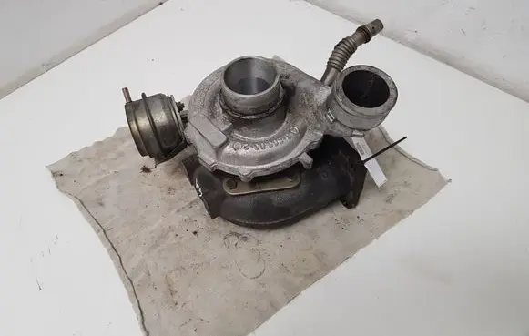 Audi A4 S4 B6 8E 8H Turbo 059145701S