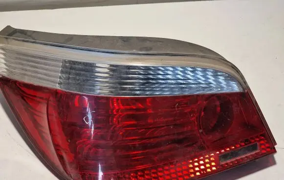 BMW 5 E60 E61 Rear/tail lights 7165737 E43420