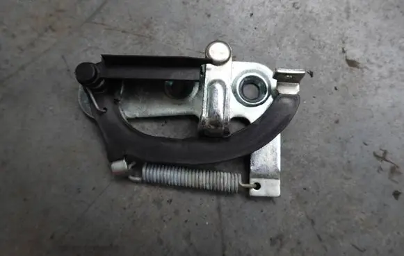 Volkswagen New Beetle Rear door lock loop/hook striker 1C0827511E
