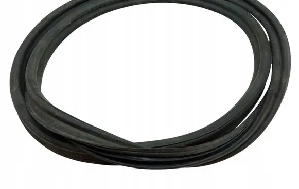 Hyundai Veloster II Trunk rubber seal (body) 