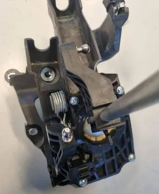 Ford Focus Gear shift rod F1FR7C453AKD