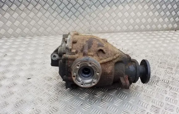 BMW X3 E83 Rear differential 7567995