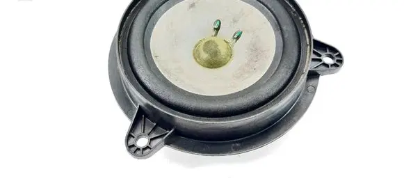 Maserati Quattroporte Rear door speaker 280727001 191369 447042
