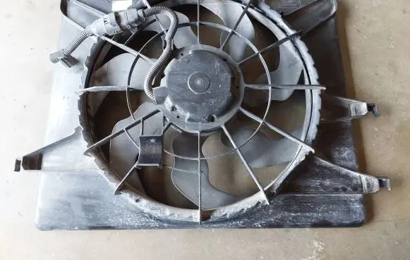 Hyundai Sonata Electric radiator cooling fan