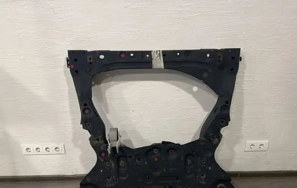 Volvo XC90 Front subframe 31476599