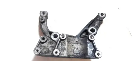 Ford Mondeo MK II Engine mounting bracket 97bb3k738ae