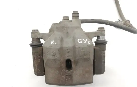 Lexus CT 200H Front brake caliper