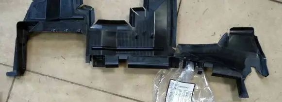 Intercooler air guide/duct channel