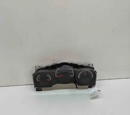 Dodge Nitro Speedometer (instrument cluster) 05172376AA 5172376AA