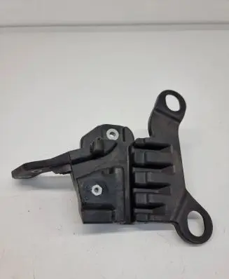 Land Rover Evoque II Battery tray K8D2114B06A