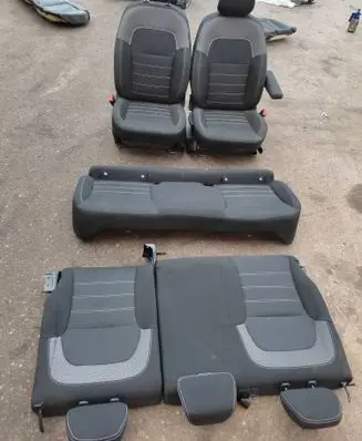 Seat set