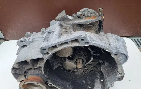 Volkswagen PASSAT B8 Manual 6 speed gearbox QFZ