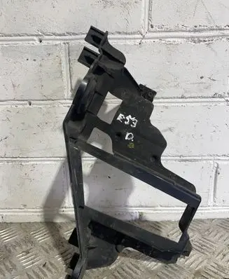 BMW X5 E53 Headlight/headlamp mounting bracket 224568