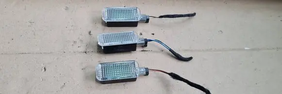 Audi A7 S7 4G Rear door interior light 8J0947409