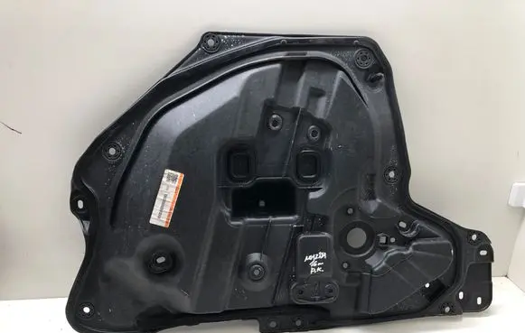 Mazda 3 III Front window lifting mechanism without motor BHS25997XB