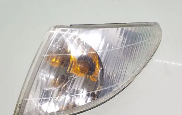 Front indicator light