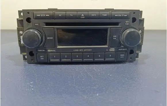 Jeep Compass Radio/CD/DVD/GPS head unit 05064362AA