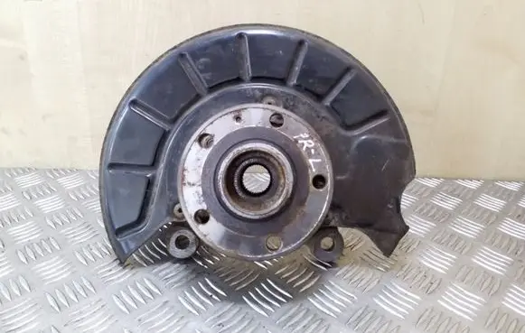 Volkswagen Tiguan Front wheel hub