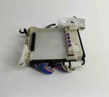 Toyota Prius (XW50) Central body control module 8273047530C 8273047530